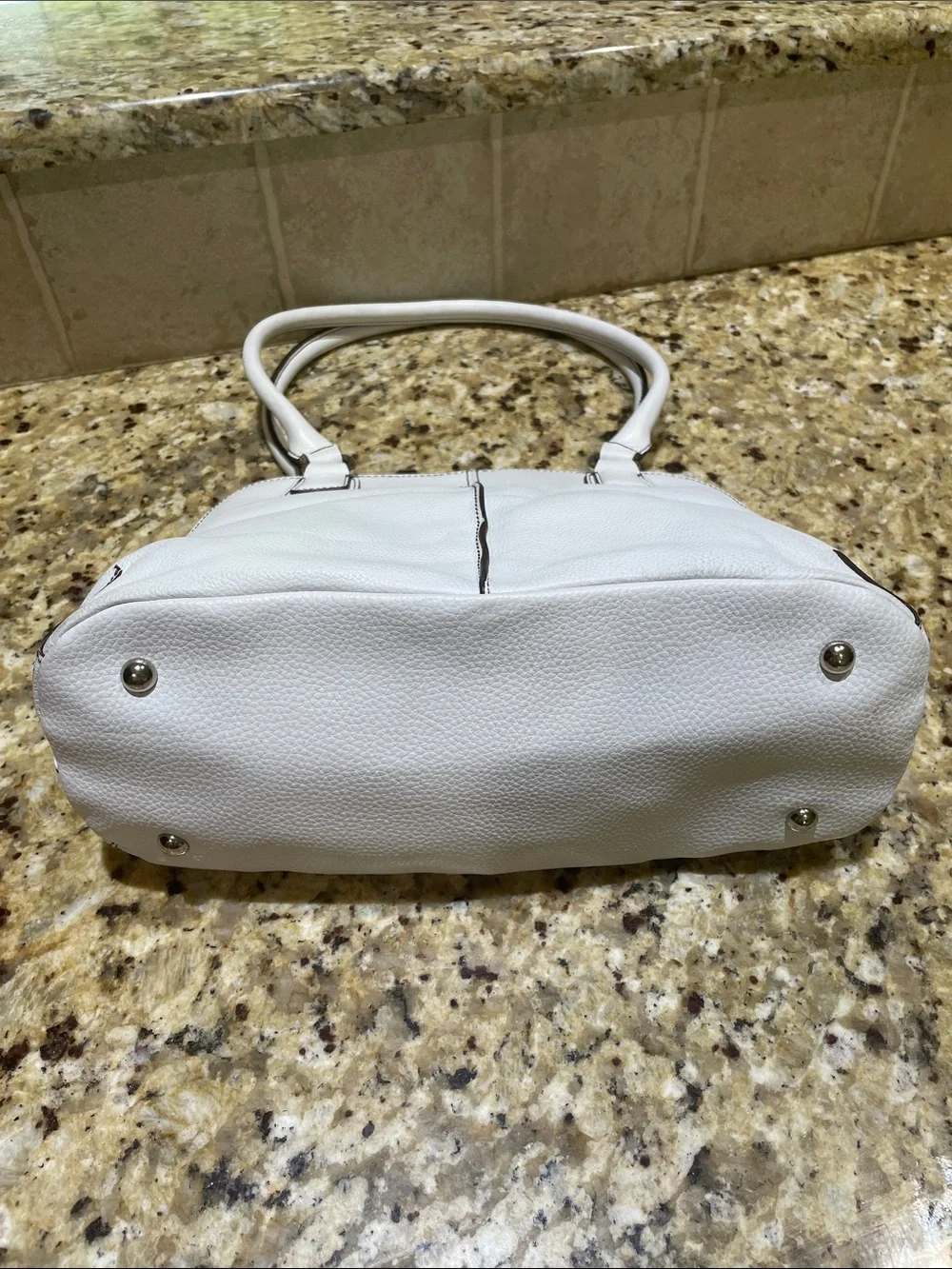TIGNANELLO White Pebbled Leather Shoulder Bag with Double Straps